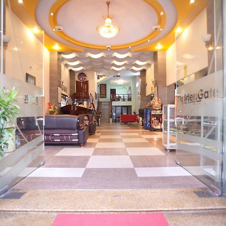 Golden Gate 1 Hotel Дананг Екстериор снимка