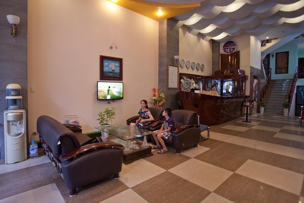 Golden Gate 1 Hotel Дананг Екстериор снимка