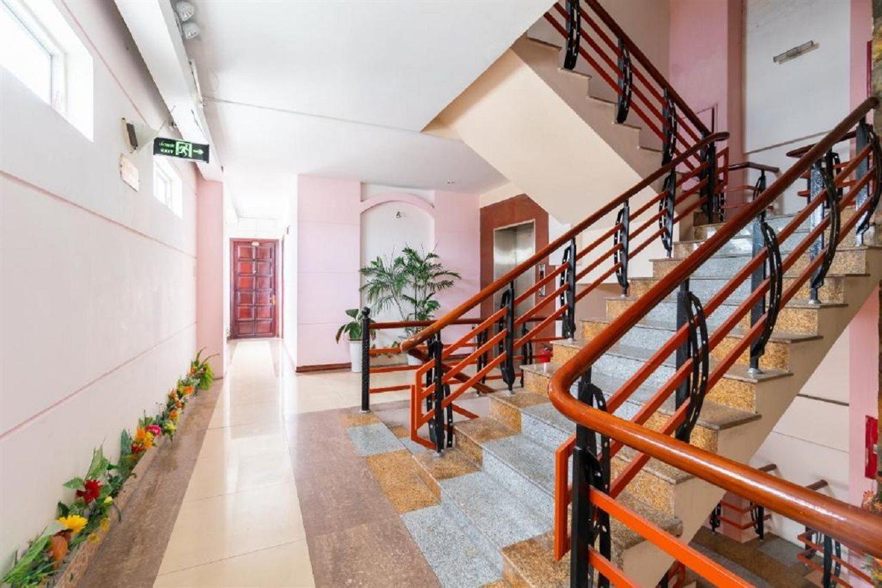 Golden Gate 1 Hotel Дананг Екстериор снимка