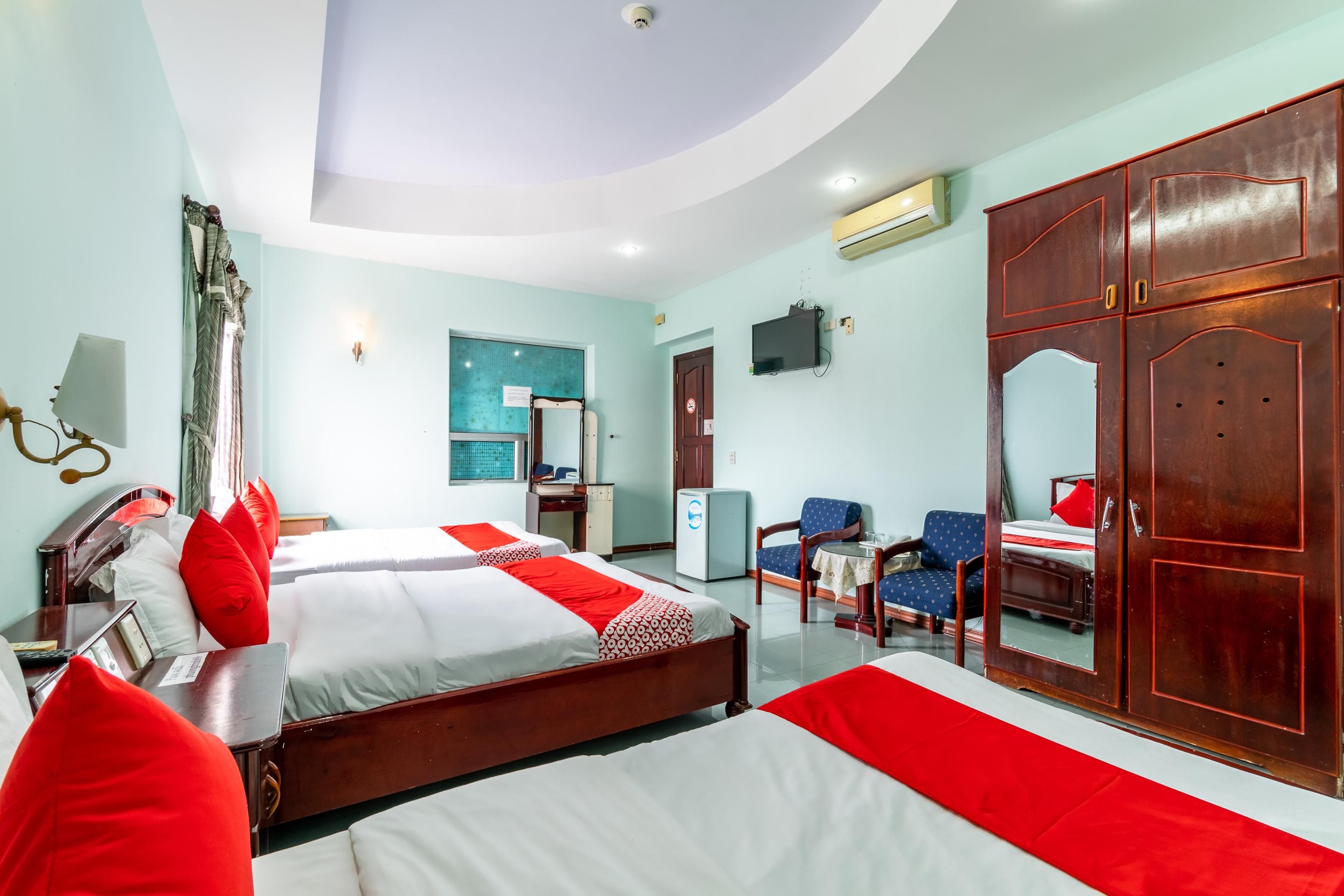 Golden Gate 1 Hotel Дананг Екстериор снимка