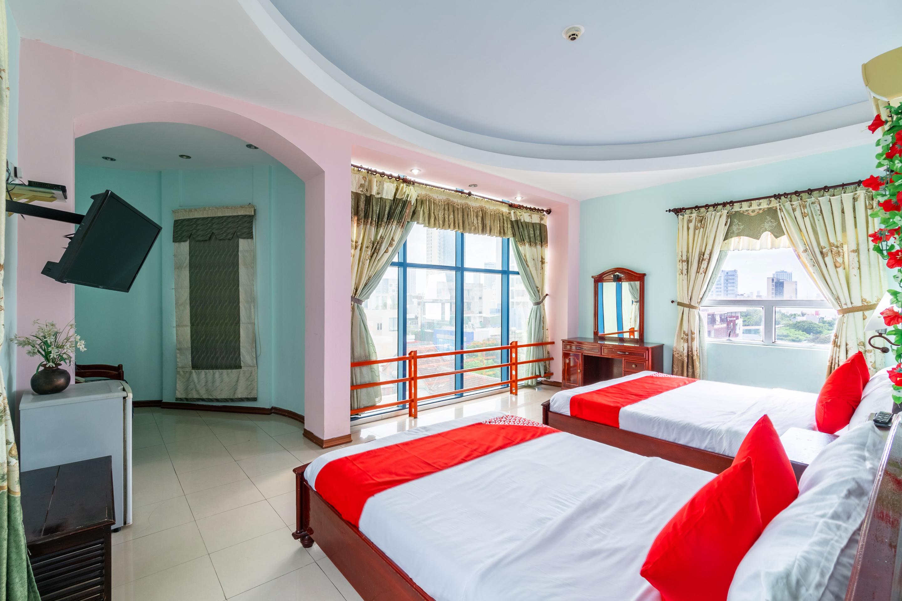 Golden Gate 1 Hotel Дананг Екстериор снимка
