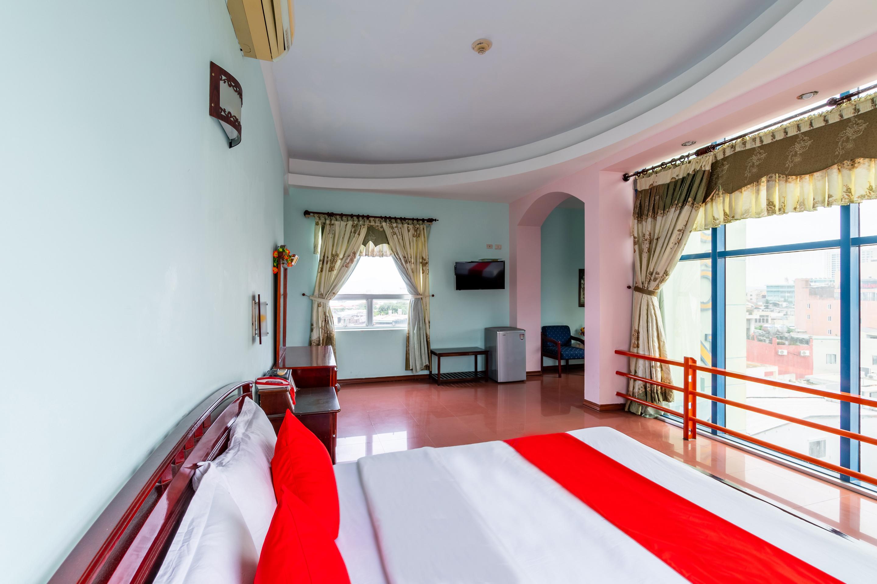 Golden Gate 1 Hotel Дананг Екстериор снимка