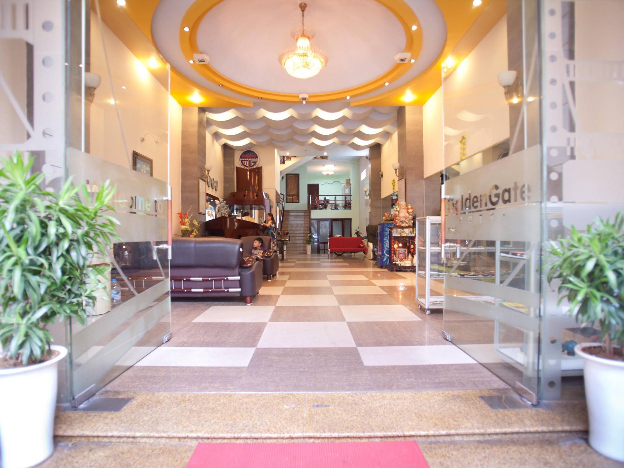 Golden Gate 1 Hotel Дананг Екстериор снимка